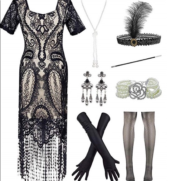 Dresses & Skirts - Halloween 🎃 Lacy Black Roaring 20’s dress!